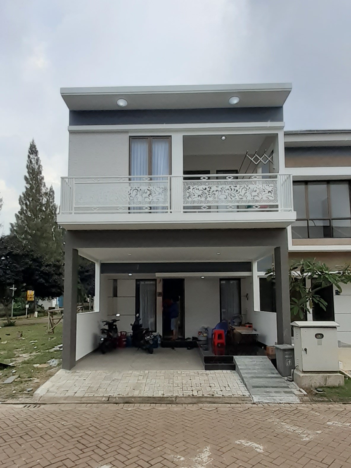 WhatsApp Image 2024-09-29 at 12.02.26 (1)